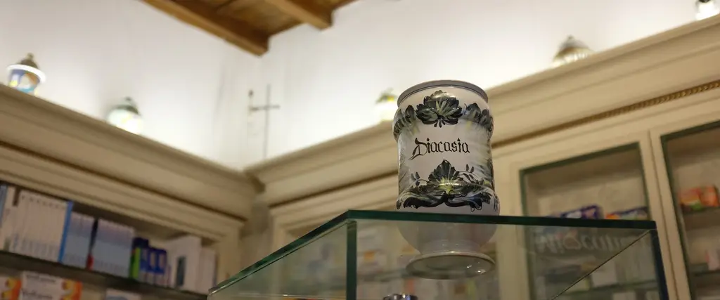 Farmacia dei Serragli