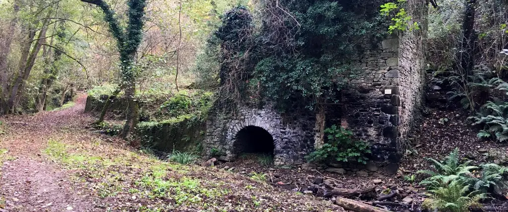 Mulino del Bongi lungo il sentiero La Via dei Mulini