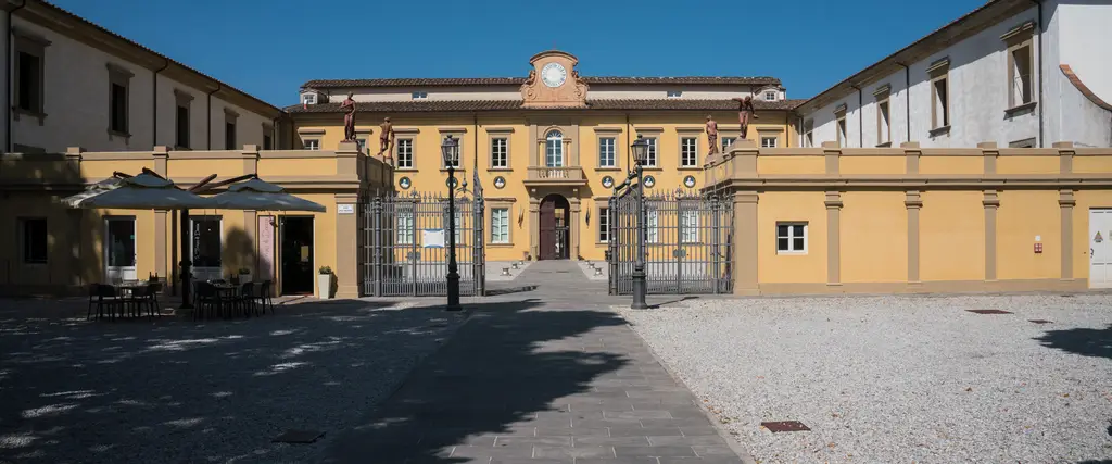 la villa, ora Biblioteca Ragionieri