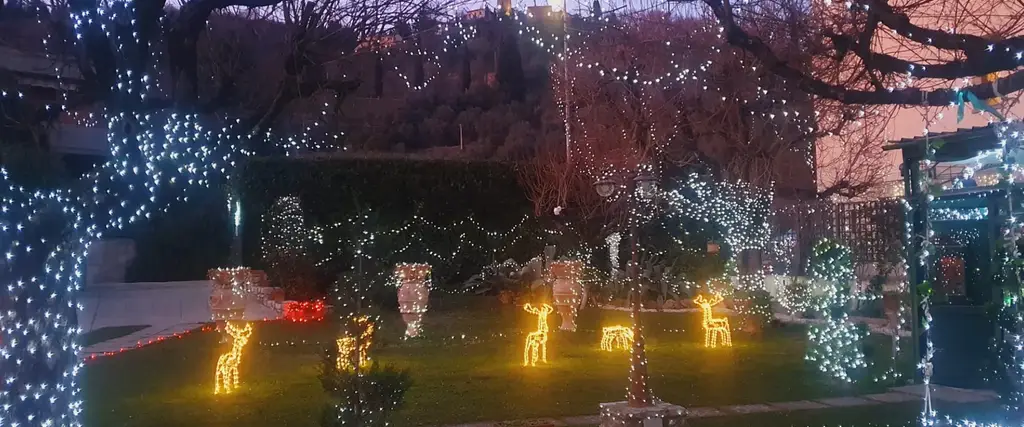 Illuminazione natalizia Montebonello