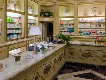 Farmacia Molteni