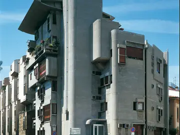 Casa per appartamenti