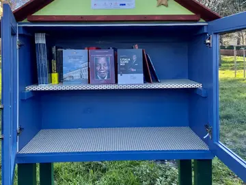 Casetta per lo scambio di libri