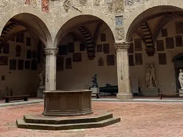 Cortile del Bargello