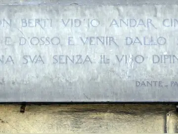 lapide in via del Corso