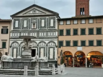 Piazza Farinata degli Uberti, Empoli