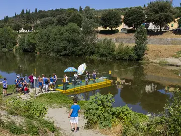 La Nave fra Capraia e Limite ed Empoli - Foto Toscana nel Cuore