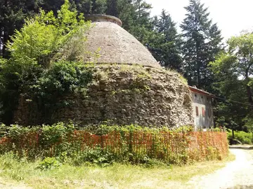ghiacciaia di Montesenario
