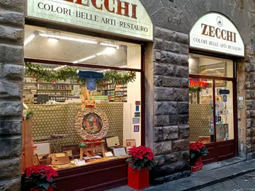 Zecchi Colori Belle Arti, esterno