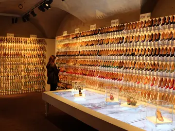 scarpe in esposizione