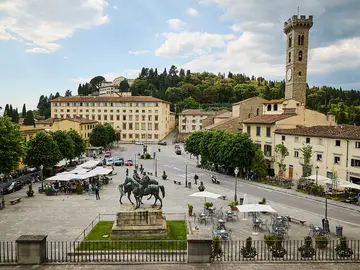 piazza Mino