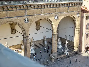 Loggia dei lanzi