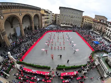 Bandierai_Corteo_storico