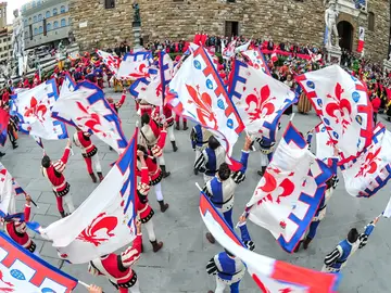 Sbandieratori in piazza Signoria, Trofeo del Marzocco