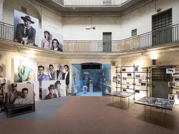 mostra