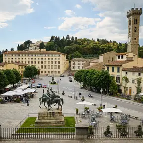 piazza Mino