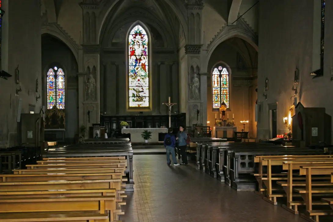 Interno chiesa San Francesco