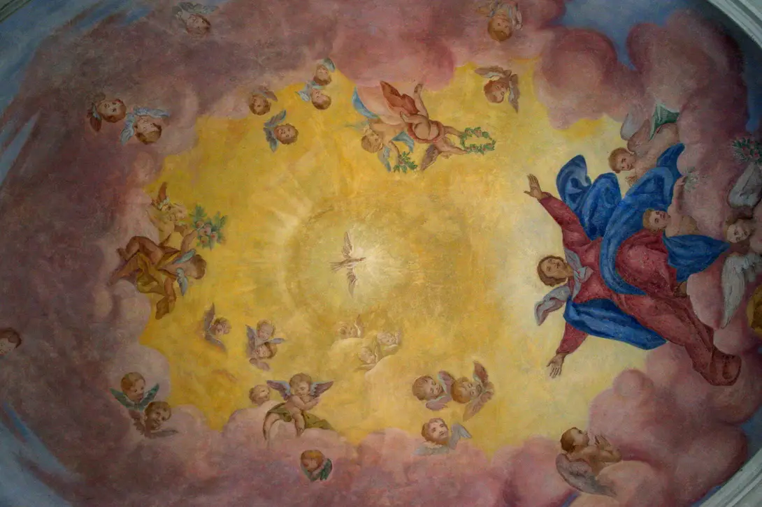 Soffitto affrescato del Santuario