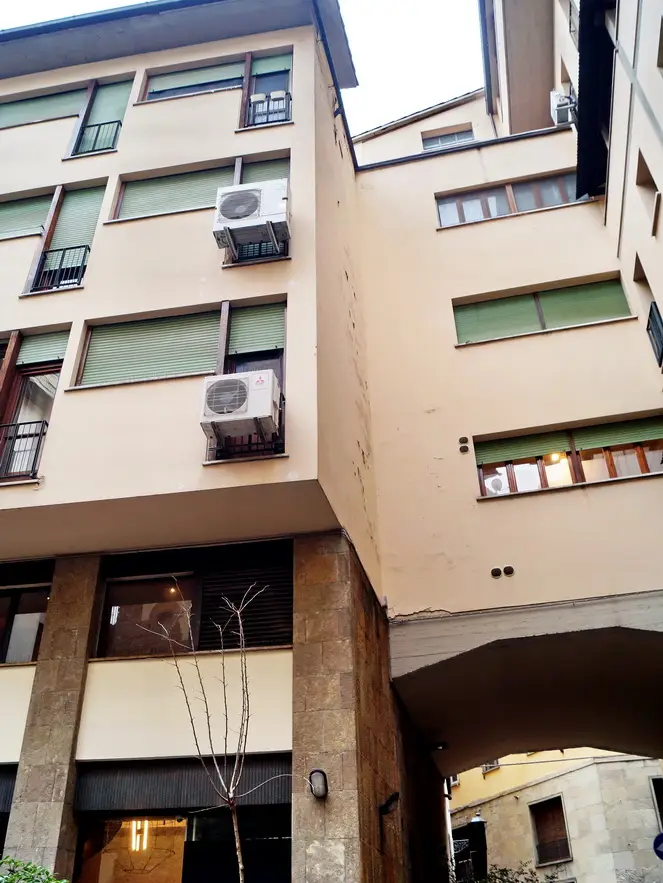 La Ditta Artigianale in via dello Sprone 5r, cortile interno