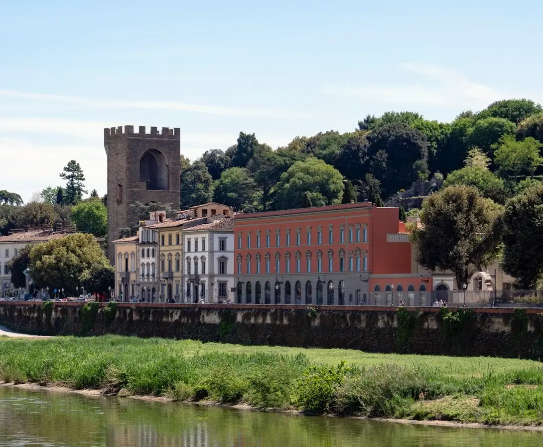 Palazzo San Giorgio su Lungarno Serristori