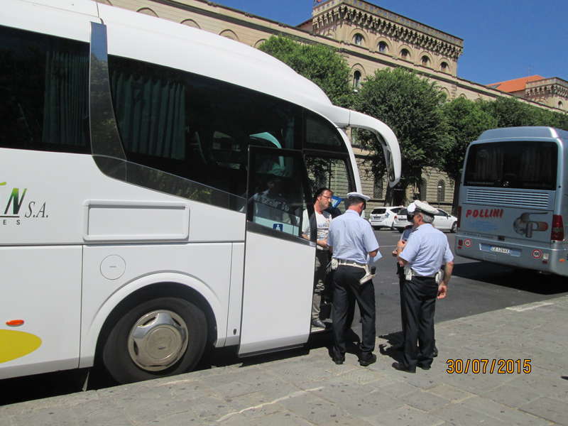 En autobuses turísticos y culturales a Florencia