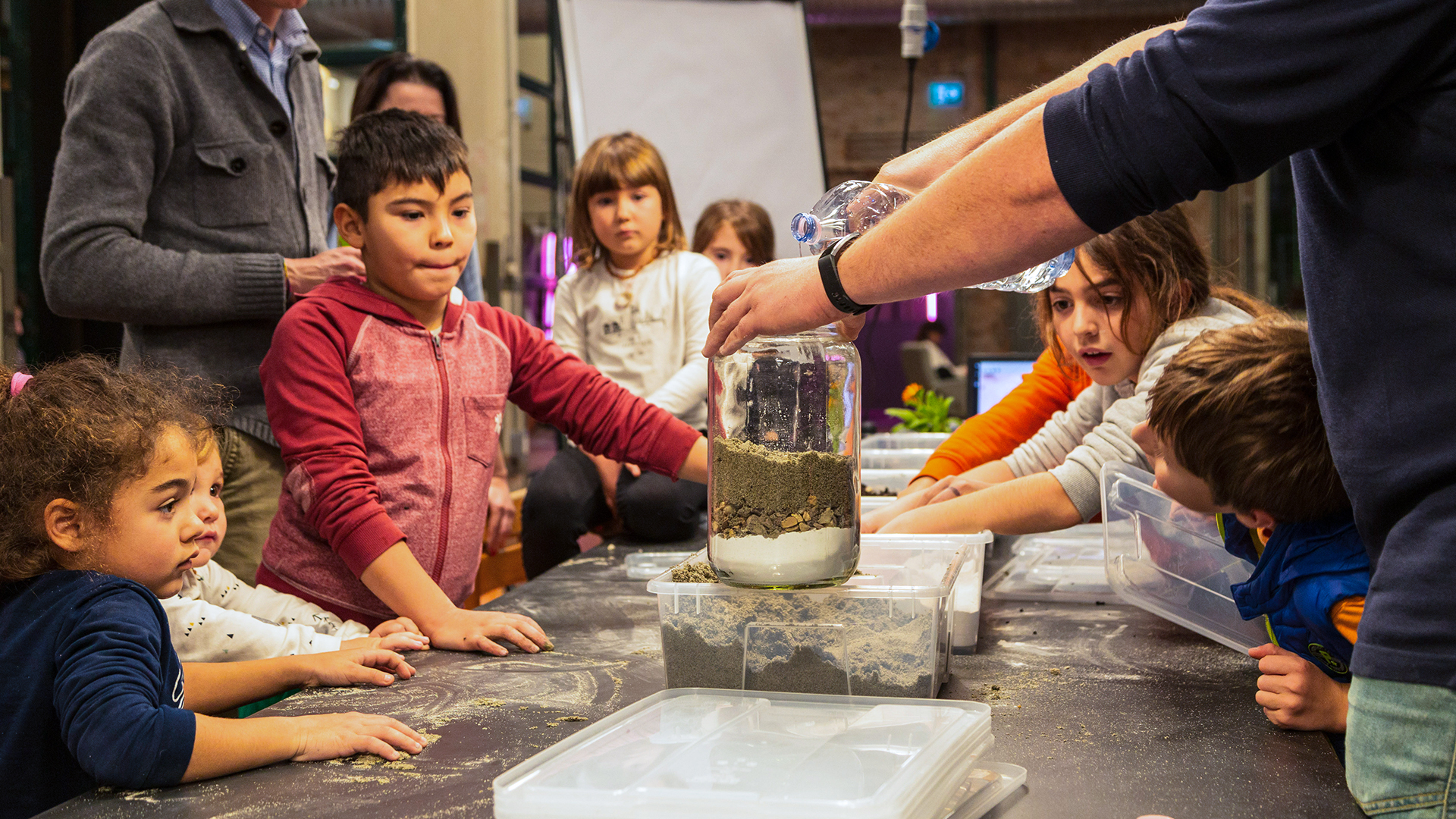 Living table - Laboratori per bambini in Manifattura