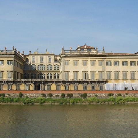 Palazzo Corsini sull'Arno