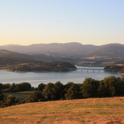 Lago di Bilancino - foto Archivio Unione Montana Comuni del Mugello