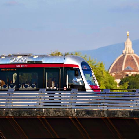 tram su ponte